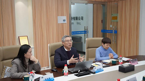 不朽情缘mg官网生物医药创始人&CEO陈春麟博士，药效部执行主任董文心博士，公司事务部总监周南梅等